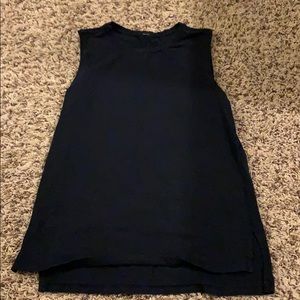Lululemon muscle tee size 2